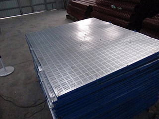 鍍鋅板爬架網(wǎng)片 鍍鋅板爬架網(wǎng)片